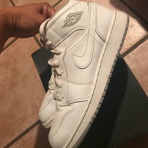 Air Jordan 1 size 6 youth boys